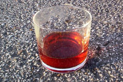 Lapsang Souchong Aufguss ist rötlich